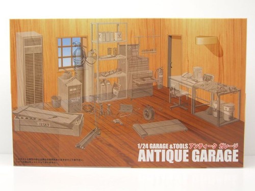 Antique garage für - antique, 1:24